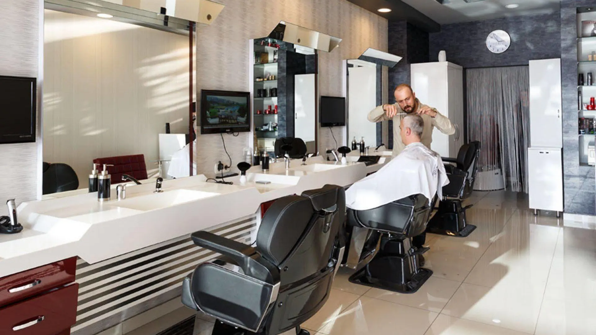 Flora Suites Atasehir Estambul